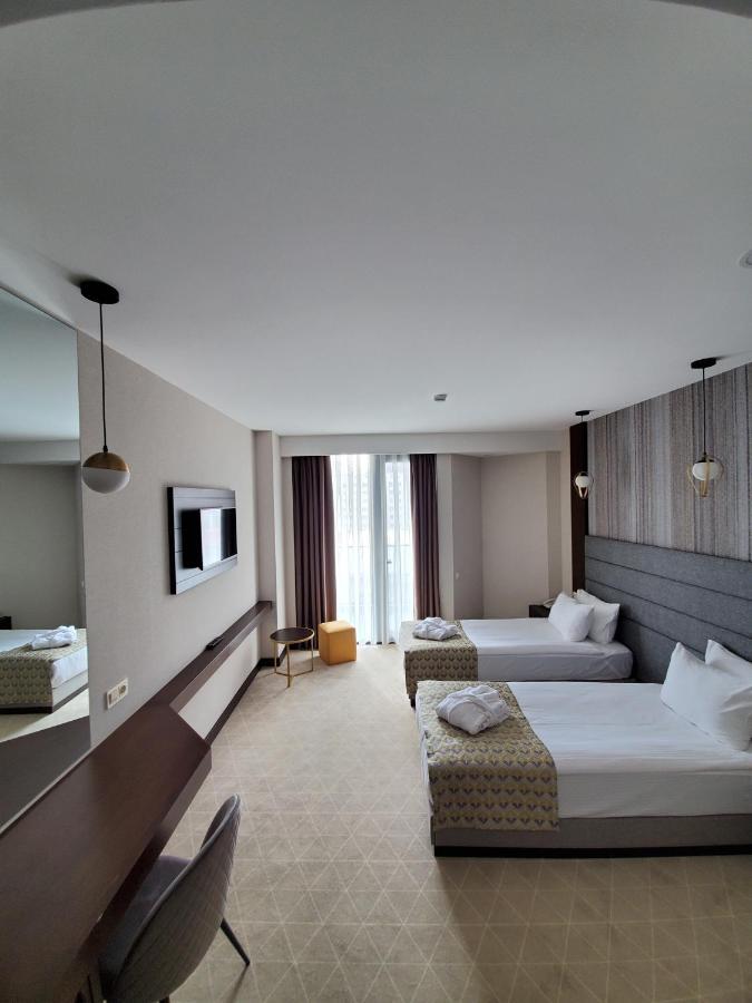 Hotel Salvador Batumi Eksteriør bilde