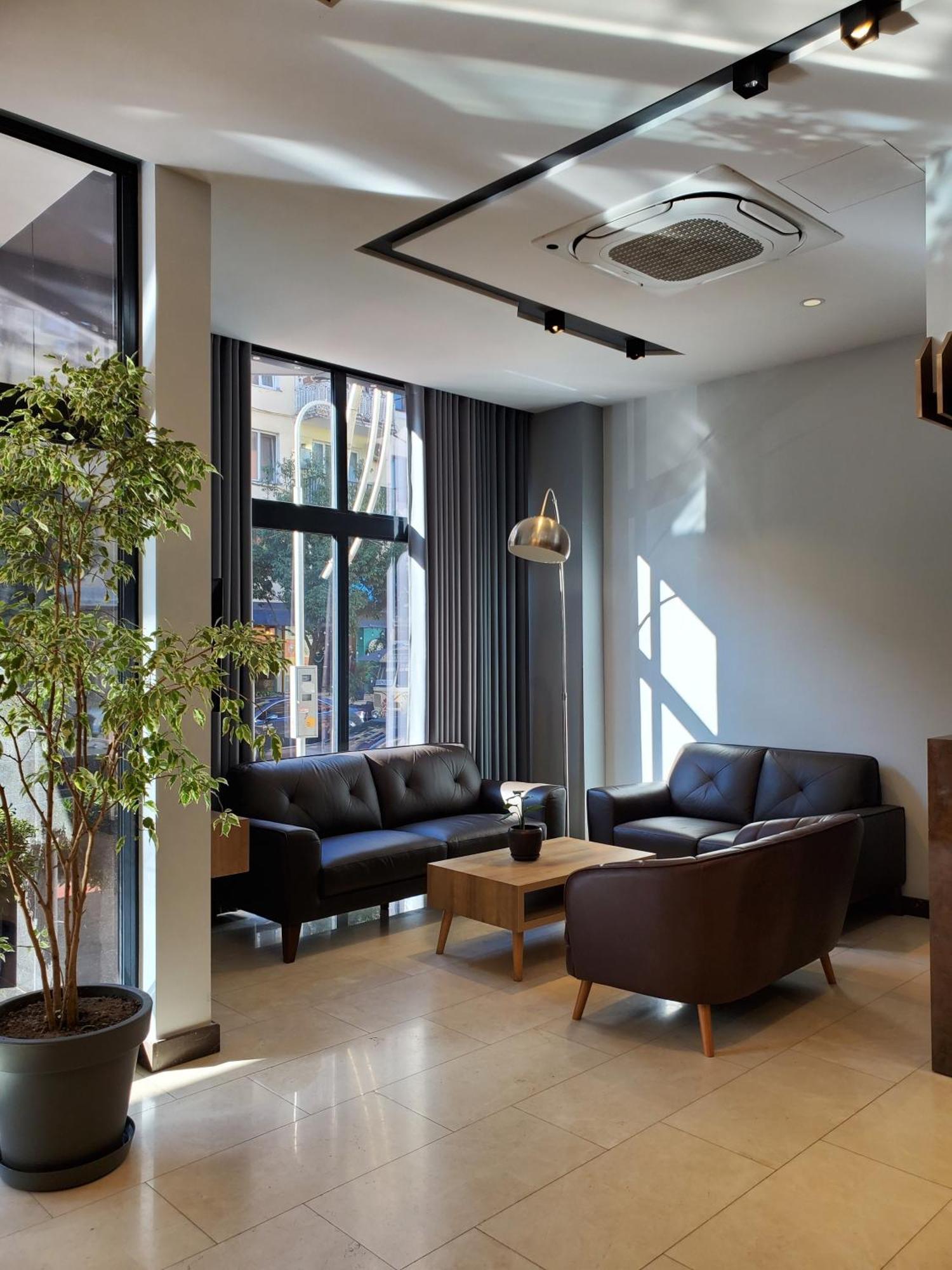 Hotel Salvador Batumi Eksteriør bilde